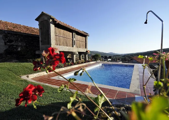 Villa Casa Entre-Palheiros E Casa Do Canastro Montalegre